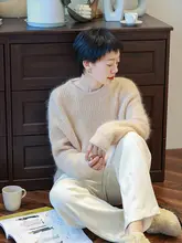 極上の柔らかさ！秋冬用厚手ウールニットトップス【ラフなデザイン・杏色】
