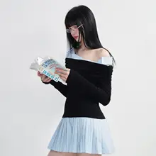 女性用オフショルダー衿付きプリーツワンピース【ウエストマーク・ニット・春夏向け】