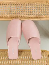 シンプルな高級感のある防水PUレザーサンダル【男女兼用・静音・滑り止め】