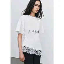 春季新作 レディース タイトフィット ラウンドネックショートスリーブレース装飾 アシンメトリック裾Tシャツ