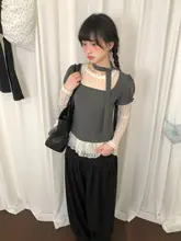 グレーのレースニット風ブラウス【デザイン性・透け感・長袖】