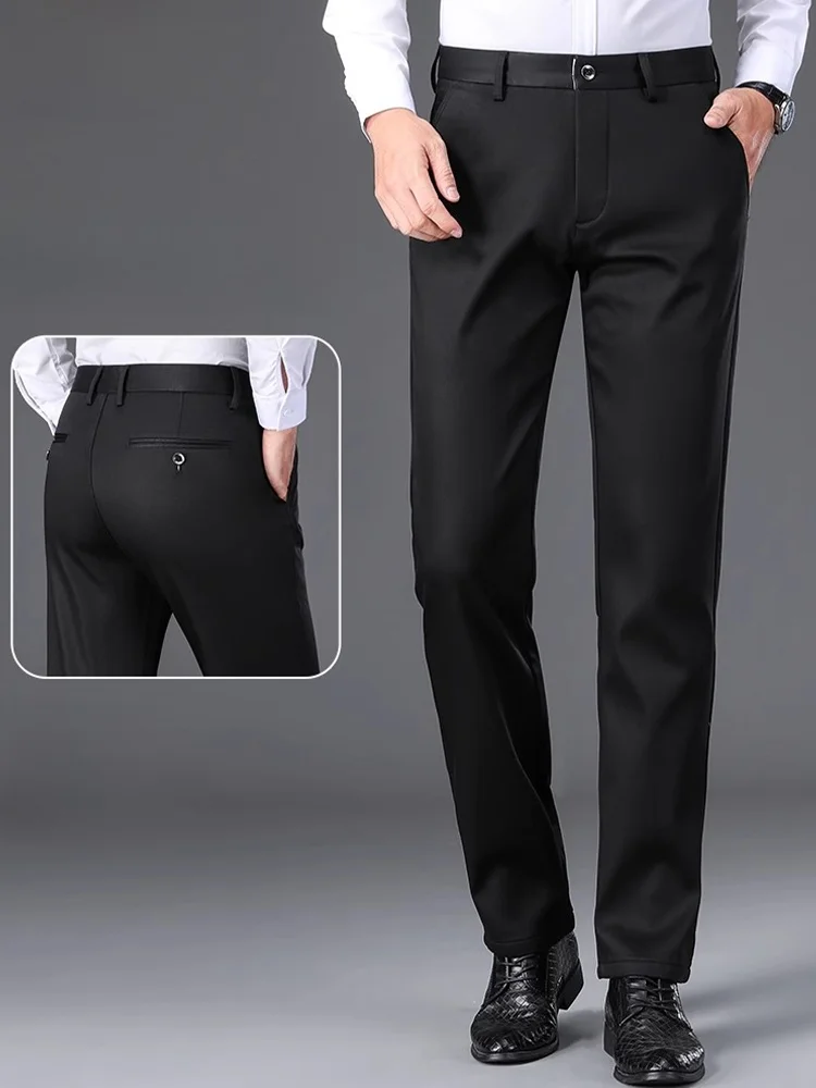 ダウンに合うパンツ メンズ どう選ぶ？ボーダーに合うパンツや紺ブレに合うパンツも見つかる秋冬のベストアイテムとは？