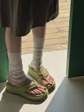 夏用 シンプルなバレエスタイルの薄手レッグカバー【ホワイト・脚痩せ効果】