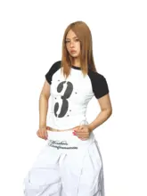 カラーブロックデザインのラウンドネック半袖Tシャツ【アメリカンスタイル・フィット感あり・ショート丈】