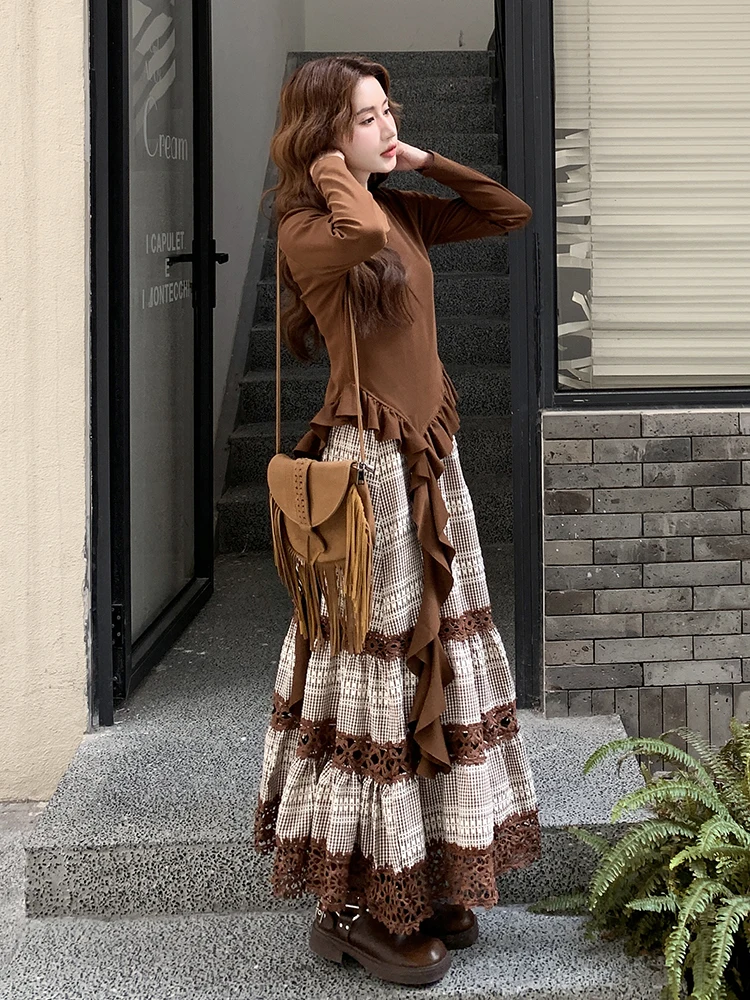 30代の通勤スタイルに悩むあなたへ：不規則なデザインがもたらす、心地よいカジュアルの秘密は？