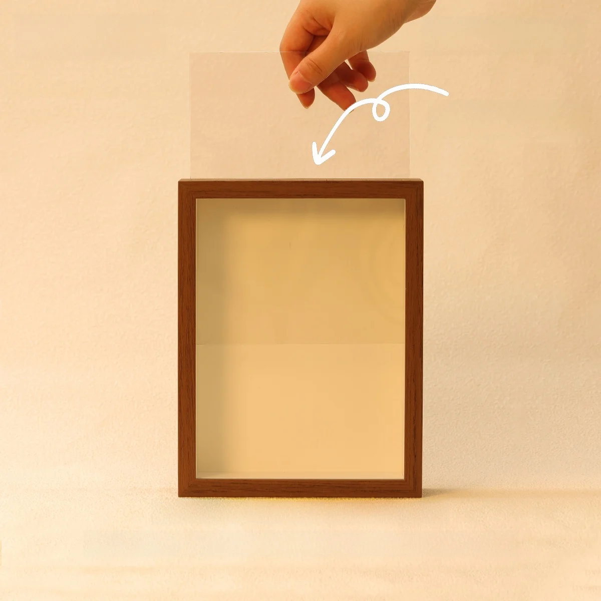 30×40サイズ フレーム に合うのはどんなもの？A4サイズ写真印刷や100均額縁と比べて、この实木フォトフレームはどうなのか？