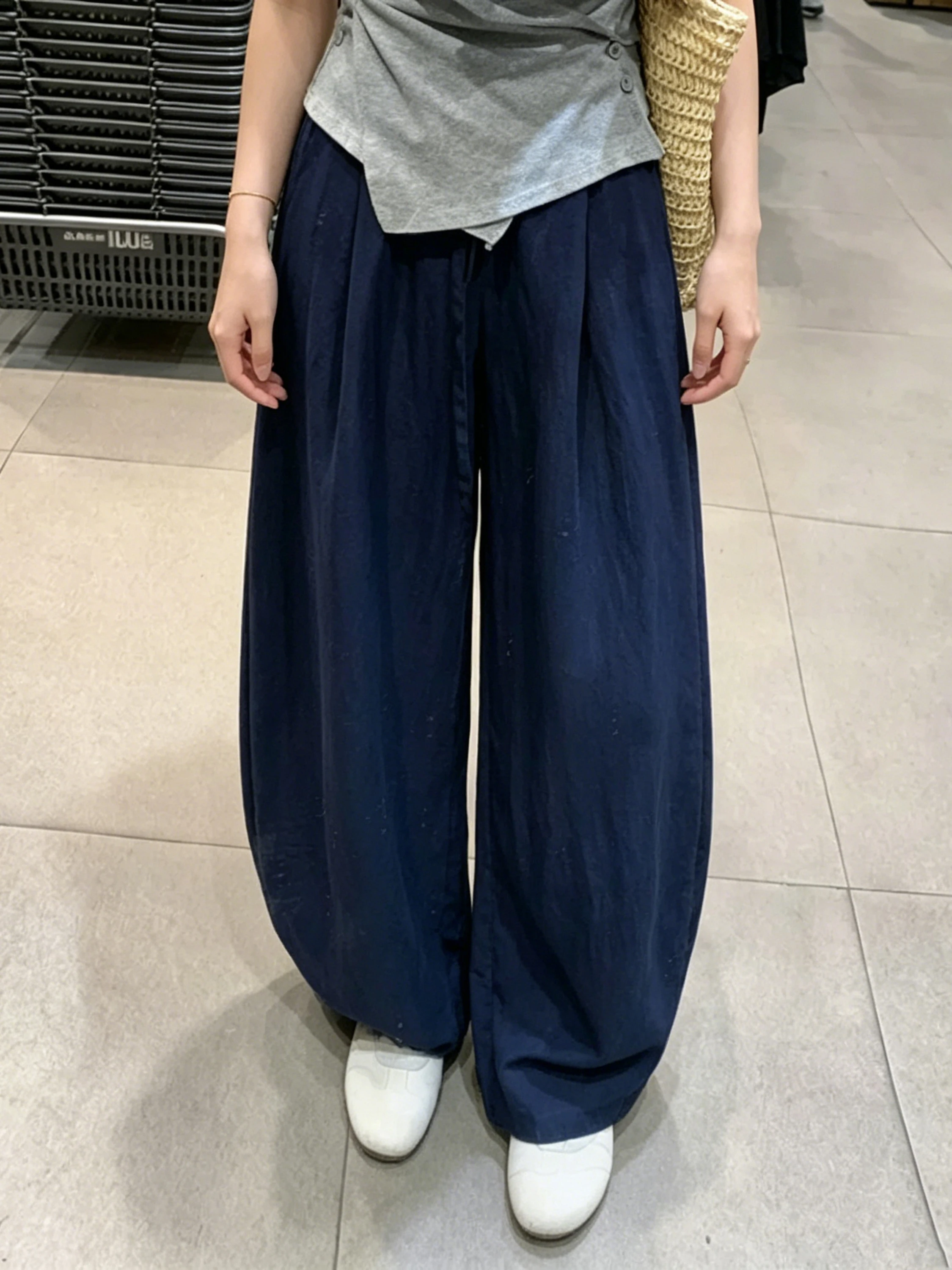 リラクス グルカパンツを選ぶときに迷うのは、本当に着心地の違いなのか？