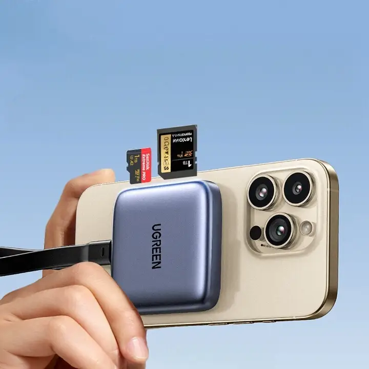 高速SDカードリーダー【多機能・OTG対応・AppleおよびPC用】