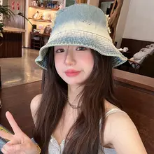 グラデーションカラーの夏用 UVカット大きめ復古デニムハット【ウォッシュ加工・デザインに穴あき・スタイル】