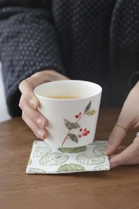手描き陶器のフルーツデザインカフェカップ【大口径・家庭用】