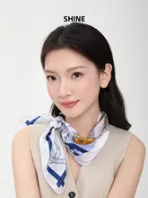 シンプルで万能なスカーフ【日常使い・通勤用】