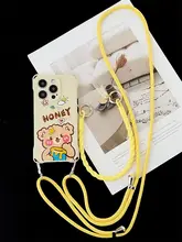 可愛い油絵風ハチミツクマのショルダー付きスマホケース【全面保護・調整可能なストラップ対応】