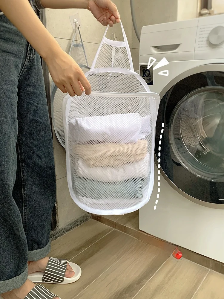 壁掛け収納用 脱衣カゴ スリム 2段：日式デザインで狭い空間でも効率的な洗濯物収納
