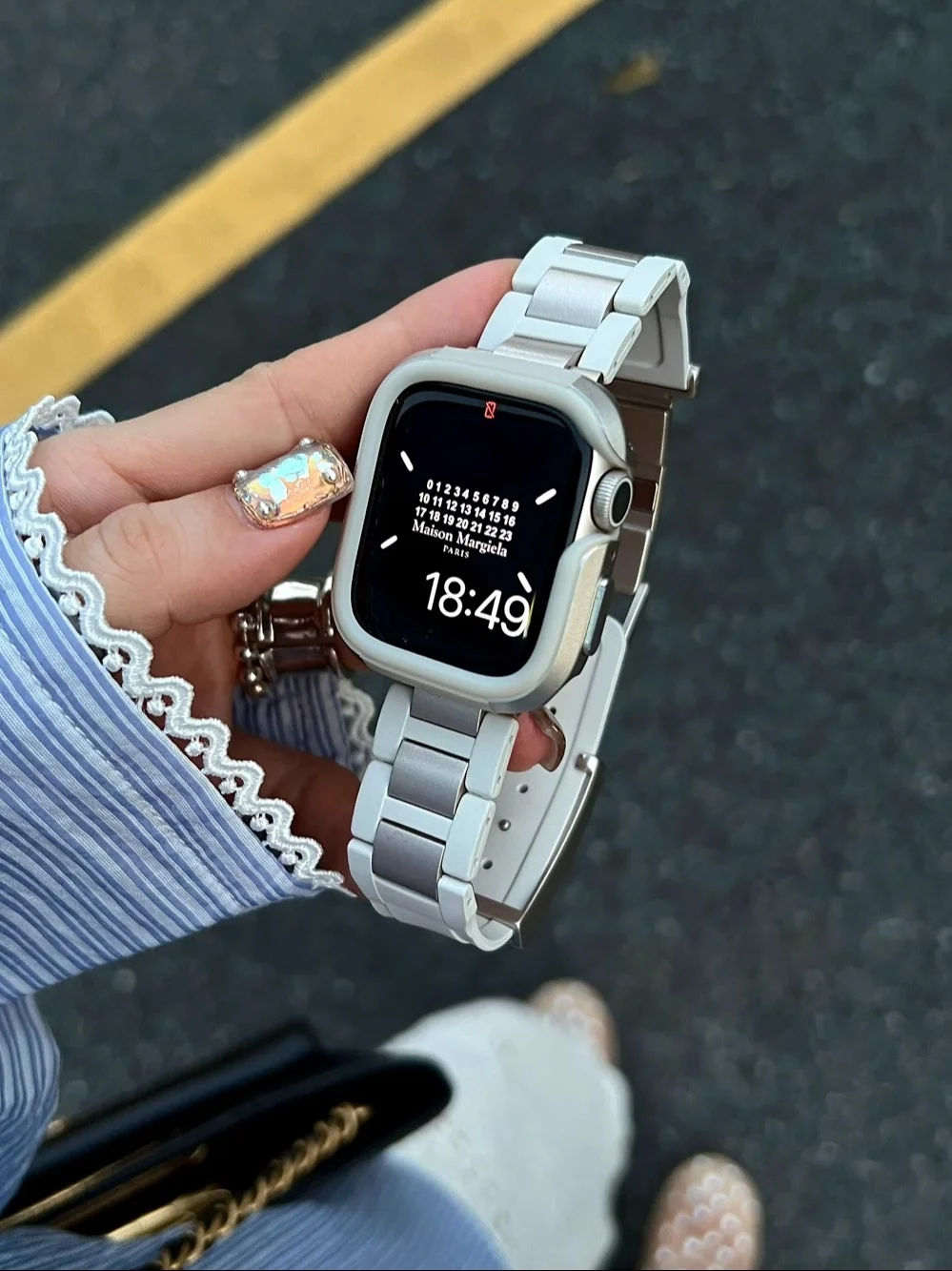 シリコンストラップでApple Watchを防水対応に：アウトドアシーンでの実用性と耐久性の検証