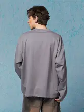 刺繍入り長袖Tシャツ【ユニセックス・ゆったりデザイン・コットン】