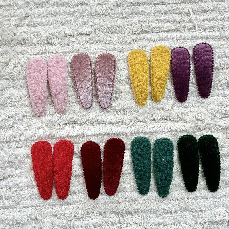秋冬向け ベルベット素材のヘアクリップ：ハンドメイドバイカラーの実用性と使い分け