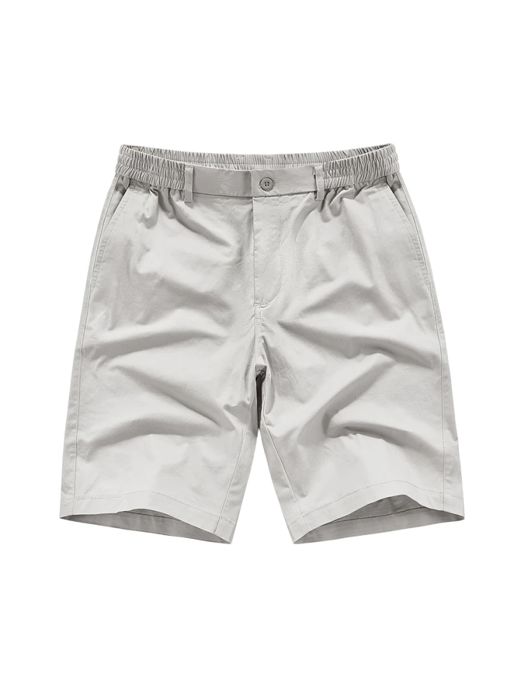 グレーコーデ メンズ 夏にぴったりなショートパンツは？