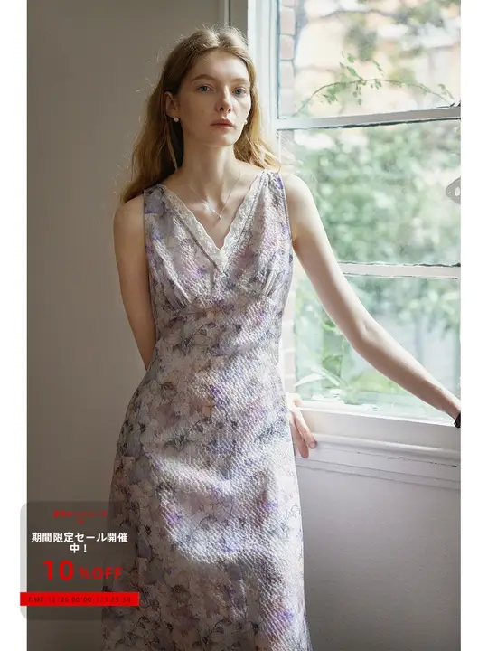 ボヘミアンスタイルのリネンノースリーブワンピース【ストラップ付き・パフスリーブ・花柄】
