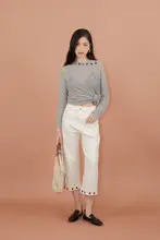 日焼け防止の微透けデザイン カラーボタン付き ゆったりフィット ロングスリーブトップス