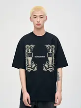 キャラクタープリントの夏用メンズTシャツ【コットン・黒・フィット・短袖】