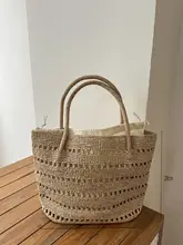 ラフィア編みトートバッグ【夏用・ビーチ・肩掛け・上品なデザイン】