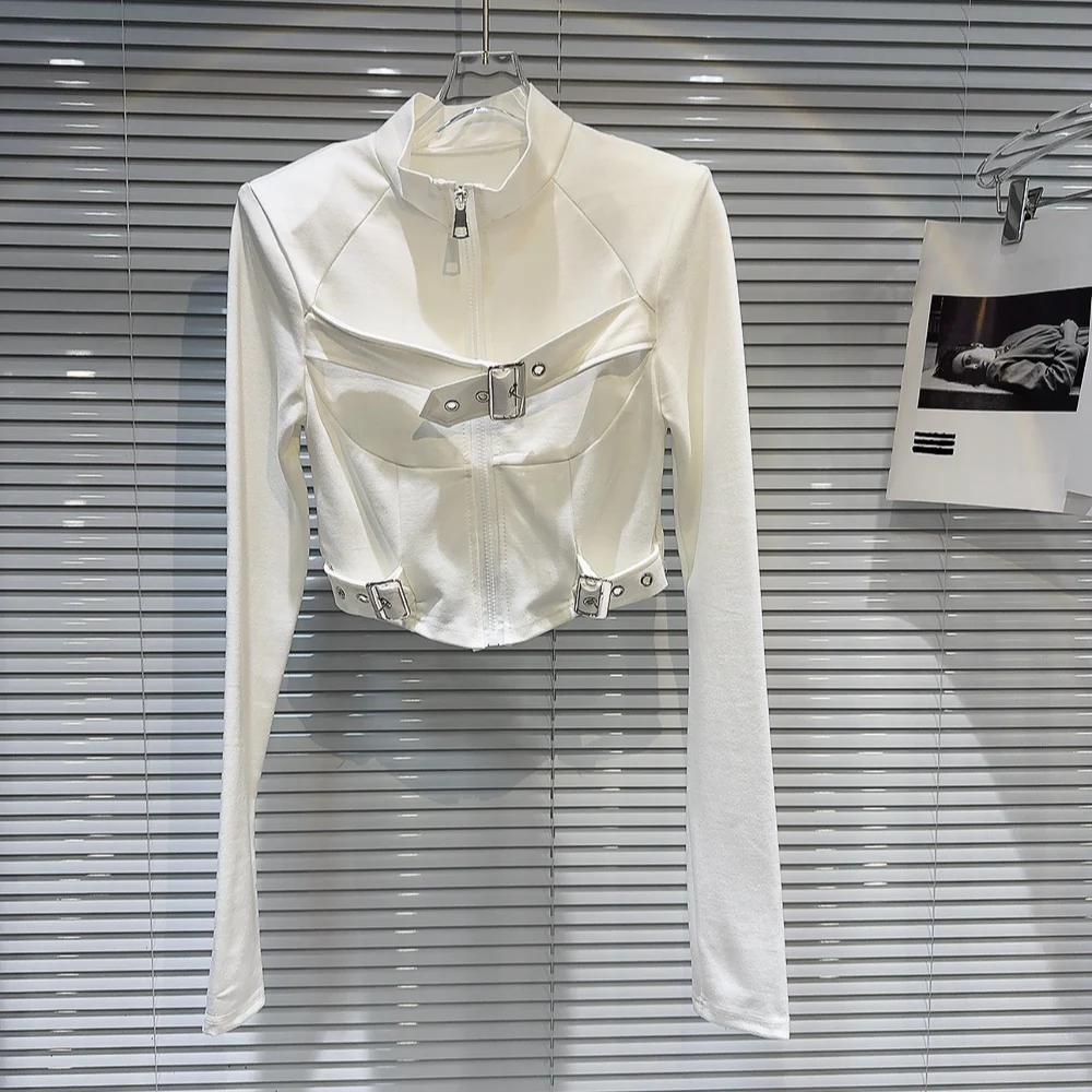かっこいい私服で悩んでいるなら、この1着で解決できる？
