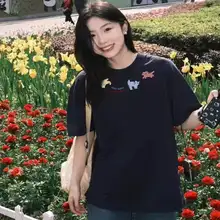 綿100%のダークブルー短袖Tシャツ【ルーズフィット・カジュアルデザイン・学院風】