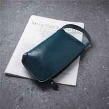 シンプルなデザインの手提げバッグ【レトロ風・女性用・スマホ対応】