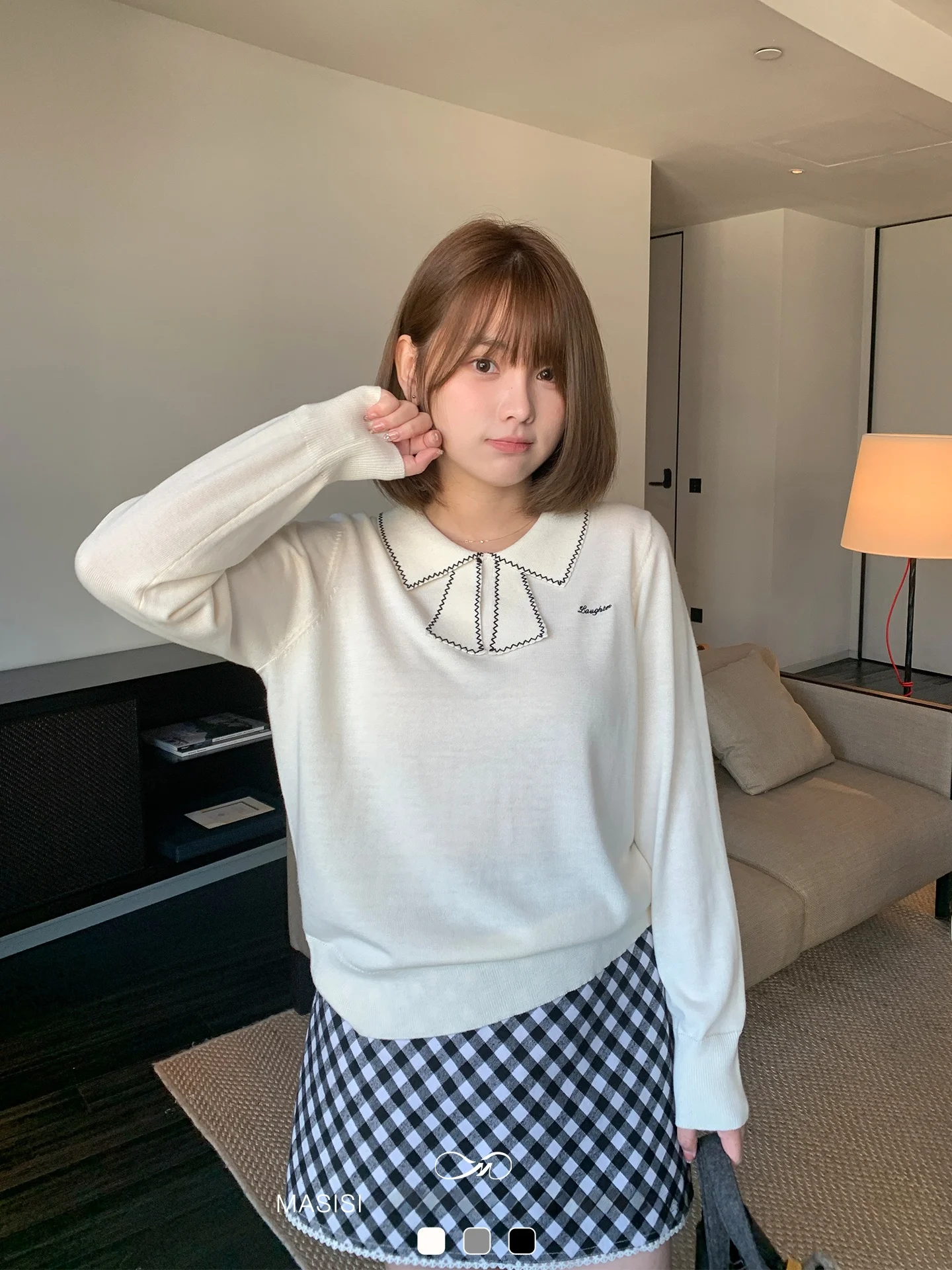 彼女に着て欲しい服のベスト5選：春から冬まで、どんなスタイルが彼女にぴったりか？