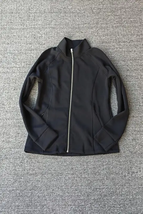 春秋用 レディース立ち襟アウトドアソフトシェルジャケット【ストレッチ・ウエストシェイプ・薄手・大きいサイズ】