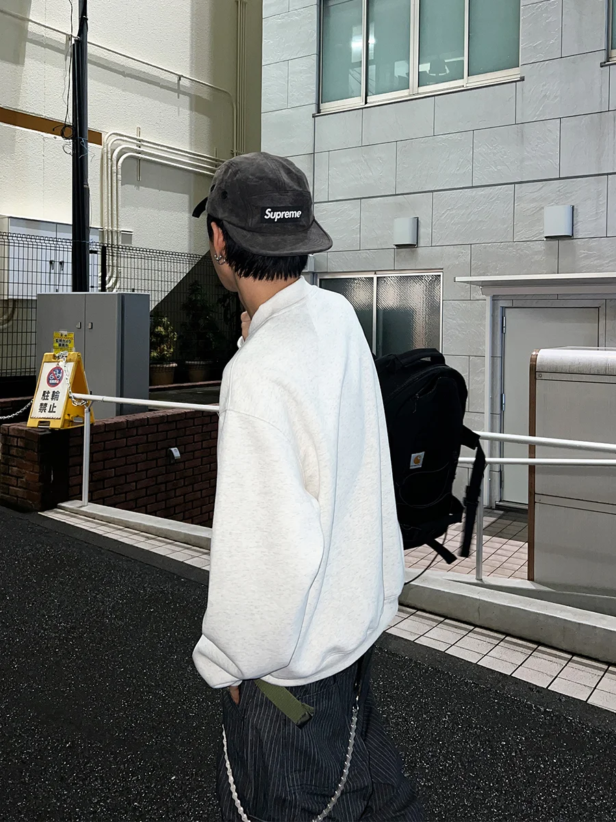 低身長で顔が大きい男性にぴったりの、秋の1着はこれ？