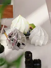 クリーム型デスク収納ボックス【陶器製・インテリア装飾用】