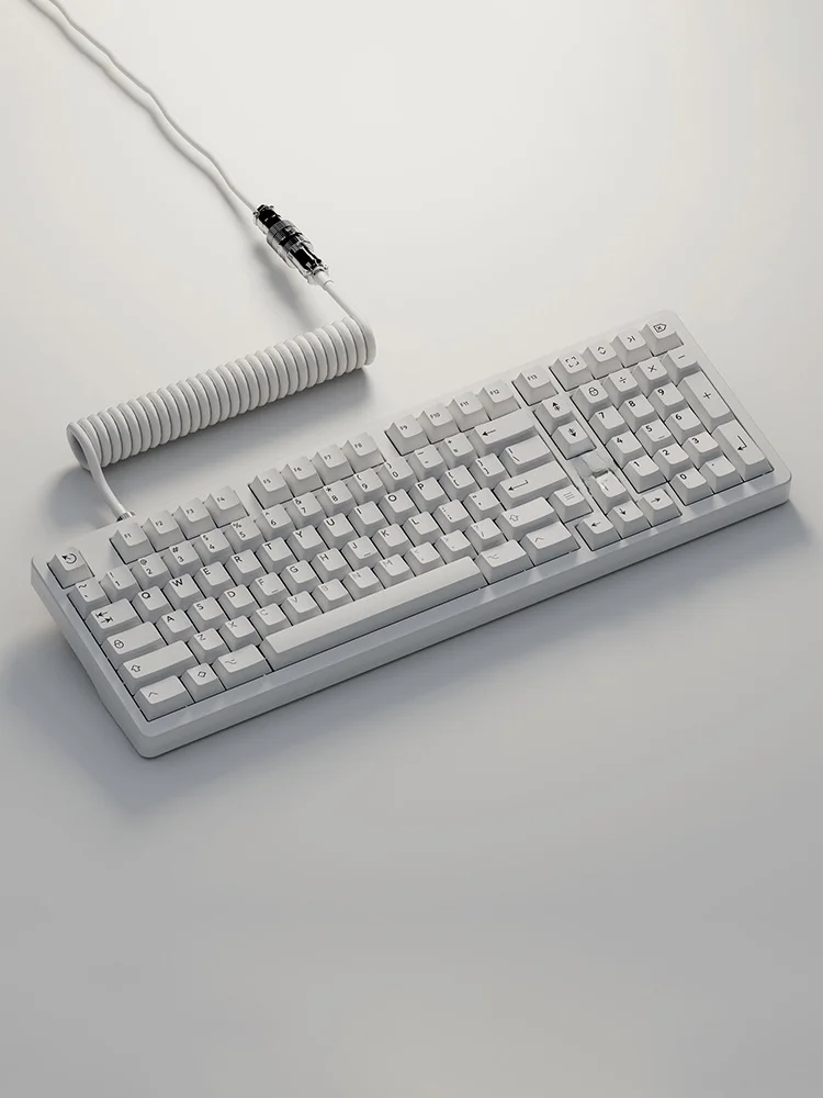 分離キーボードを選ぶべきタイミングは？メカニカルキーボードの本質と、PBT製二色キーキャップの魅力