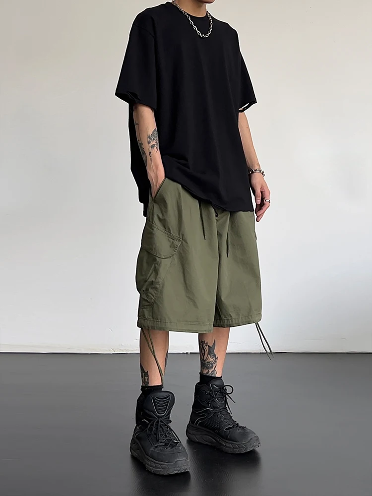 20代後半の夏、カジュアルでかっこいい服を選ぶには？