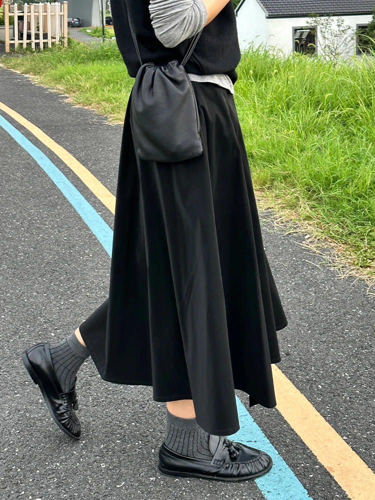 レディース 着丈を正しく測るための秘訣は？黒の中長丈スカートが教えてくれたこと