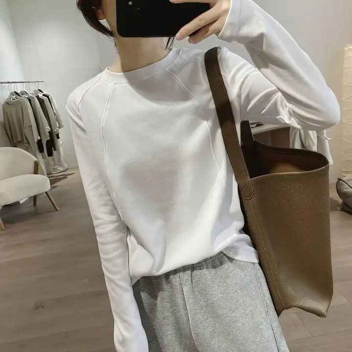 ホワイト長袖Tシャツ【フレンチスタイル・ゆったりフィット・重ね着用・女性用・パネルデザイン】