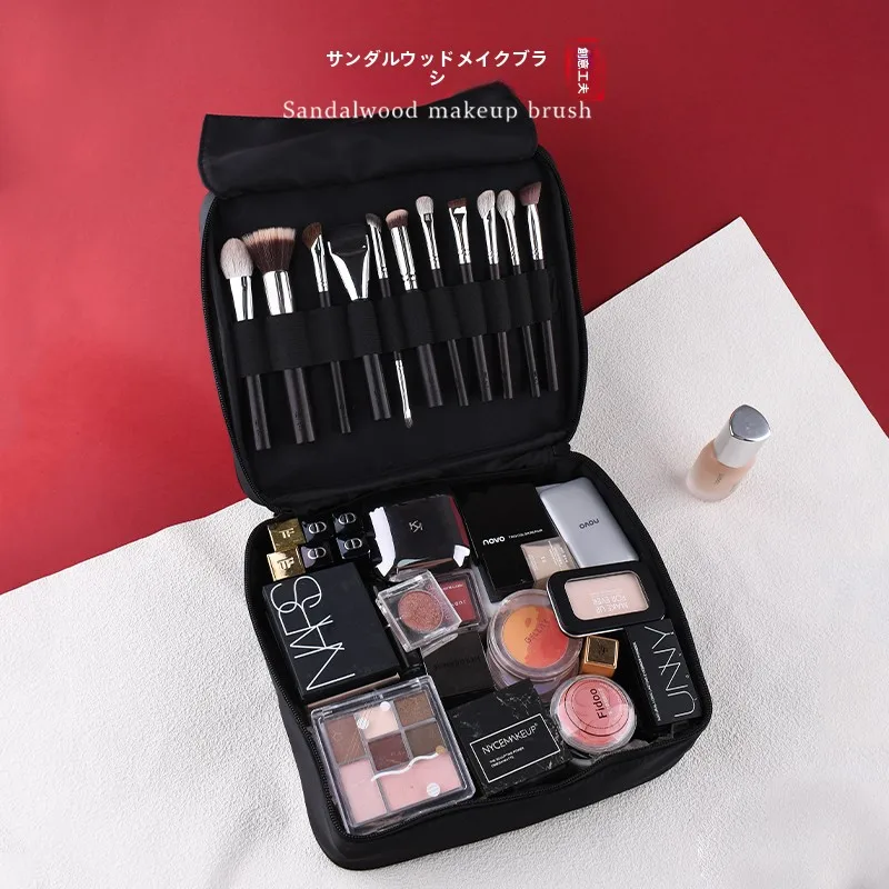 beauty supply で必要なアイテムは？大容量化粧ポーチが解決する日常の整理悩み