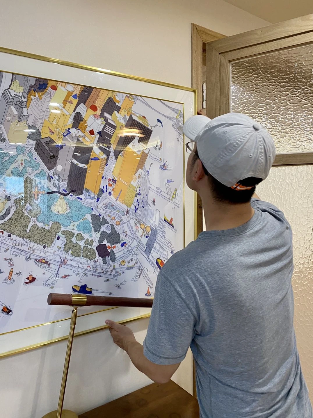 アートシルクスクリーン 若奈 壁画 自由島：大型パネルの設置とデザイン実用性を解説