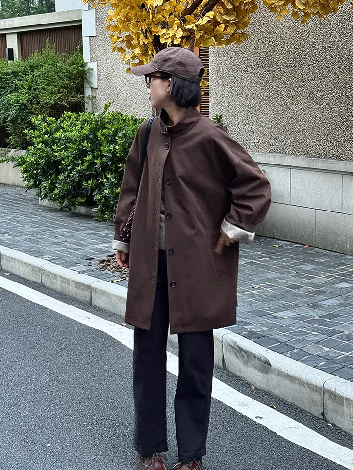 カフェブラウンのゆったり中長款トレンチコート【レディース・秋用・長袖・カジュアル】