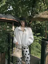 白色抽绳ジャケット【秋季用・ゆったりフィット・カジュアル・女性用】