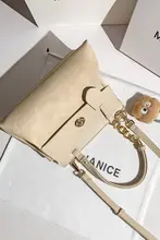 おしゃれなデザインのカラーコンビネーション手提げバッグ【ショルダー＆斜め掛け対応】