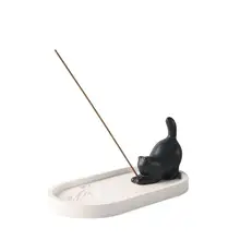 セラミック製の柔らかくてかわいい子猫の線香