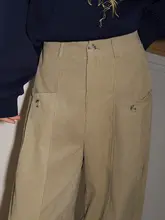カーキ色コーデュロイハイウエストストレートパンツ【フィット・ワイドレッグ】