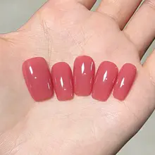 柔らかで華やかなピンクの美甲シール【高級感あるデザイン・手作り】