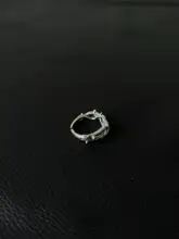 ヴィンテージ風ブランチデザインのクラウンリング【小さなトゲ付き・ユニークアクセサリー】