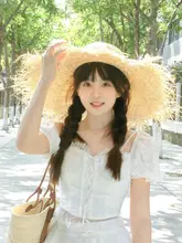 ビーチリゾート用大きなつばのラフィア編みハット【日焼け防止・透かしデザイン・女性用】