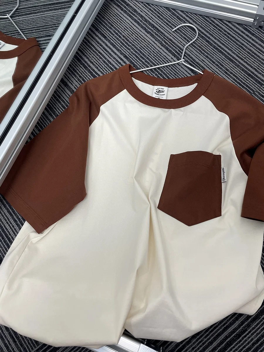 ショートスリーブTシャツは、本当に夏の必須アイテムなのか？