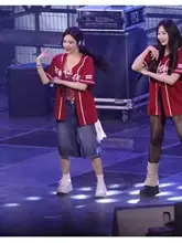 レディースレッドジャケット【野球スタイル・パフォーマンス用・学院風】