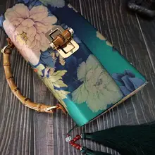 シルク製グリーンボタニカルデザインのボストンバッグ【古典的なチャイナドレス風・エレガントなスタイル】
