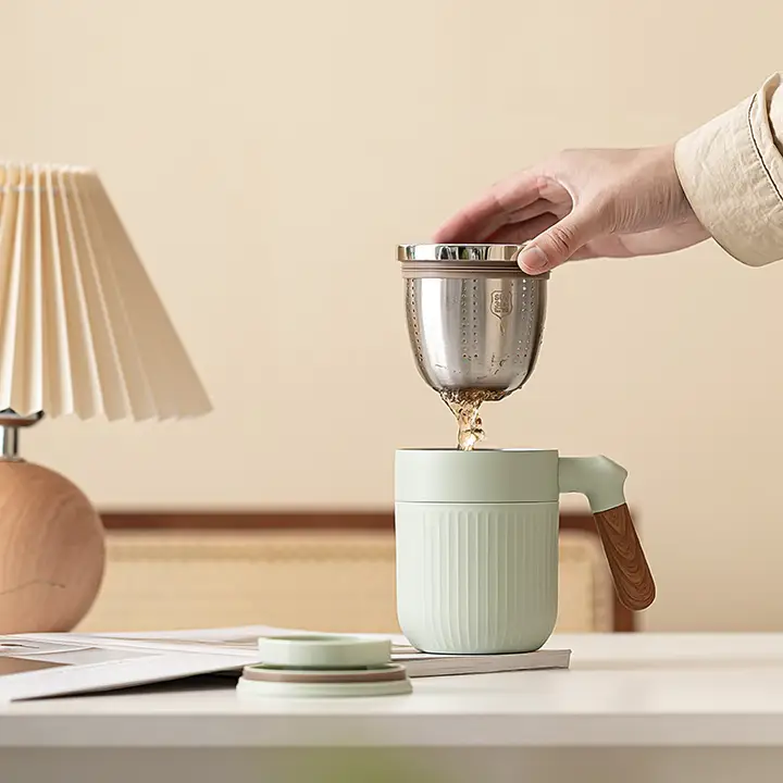 瓷邻 316ステンレス製 ティーカップ【蓋付き・茶水分離・保温・オフィス用・家庭用】